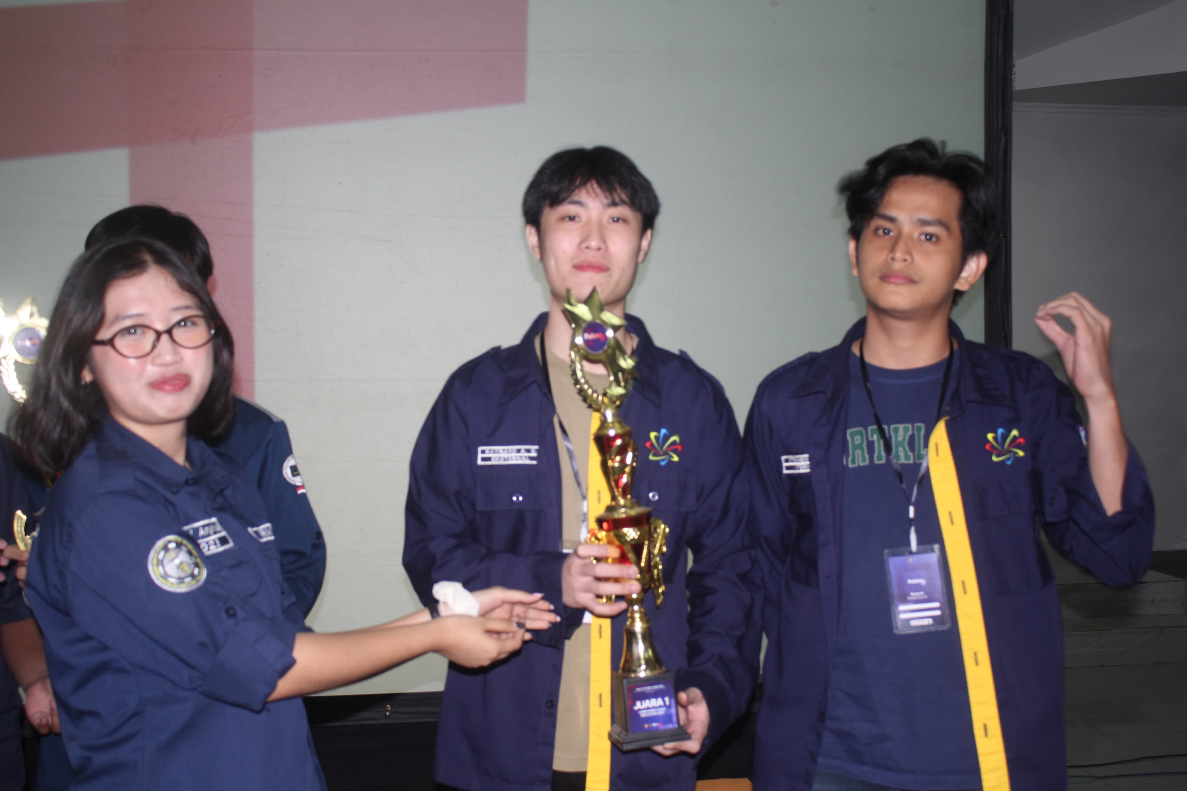 1st winner robotik sumo